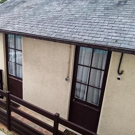 Herm's Petite Maison Atypique Et Cour Privative - *