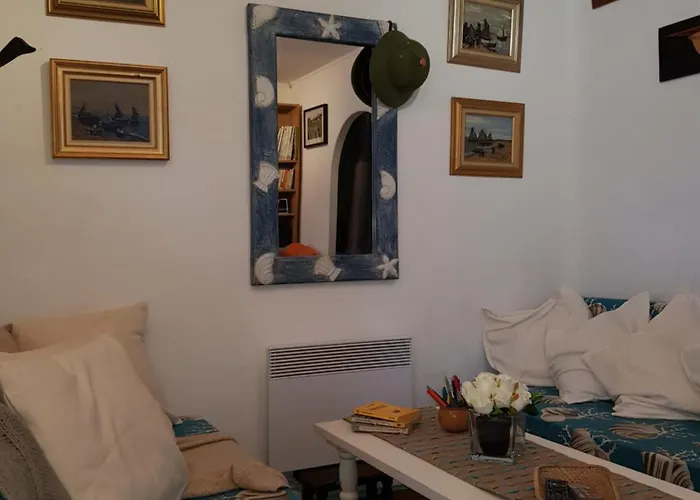 Herm's Petite Maison Atypique Et Cour Privative - Appartamento *