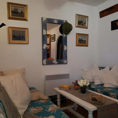 Herm's Petite Maison Atypique Et Cour Privative - Apartment *