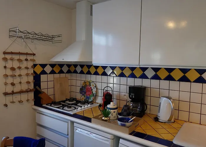 Herm's Petite Maison Atypique Et Cour Privative -